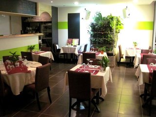 Green Up Café